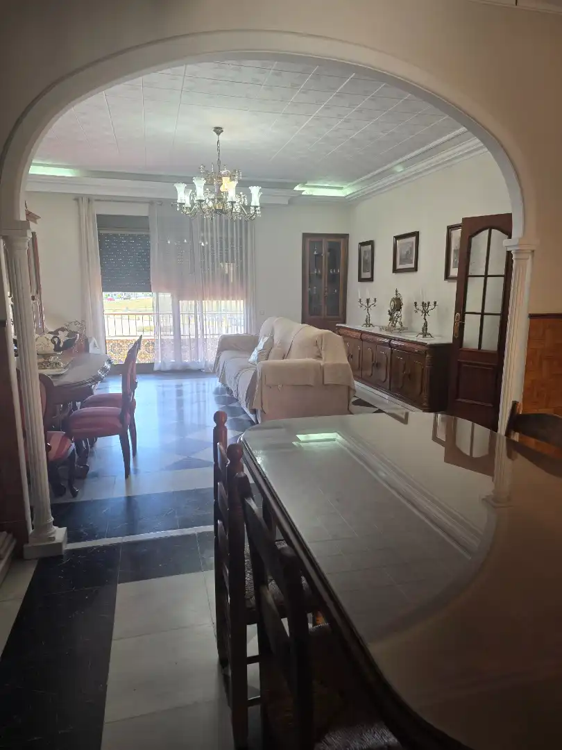 Wohnzimmer von Wohnung zur Miete in Utrera mit Möbliert