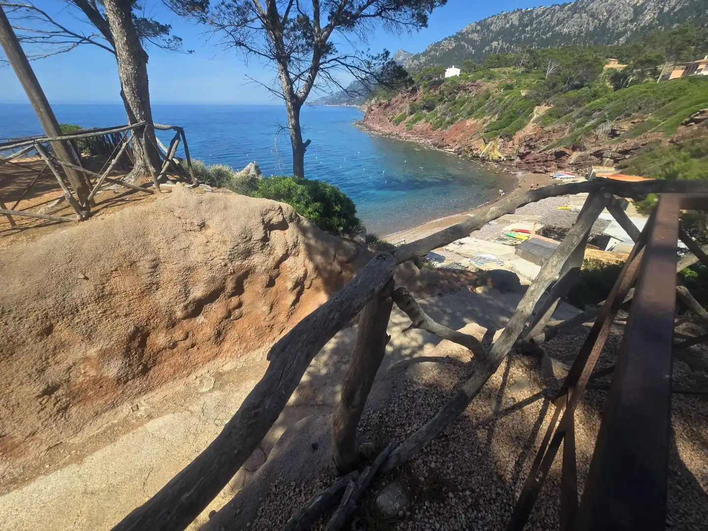 Vista exterior de Casa o xalet en venda en Banyalbufar amb Aire condicionat i Terrassa