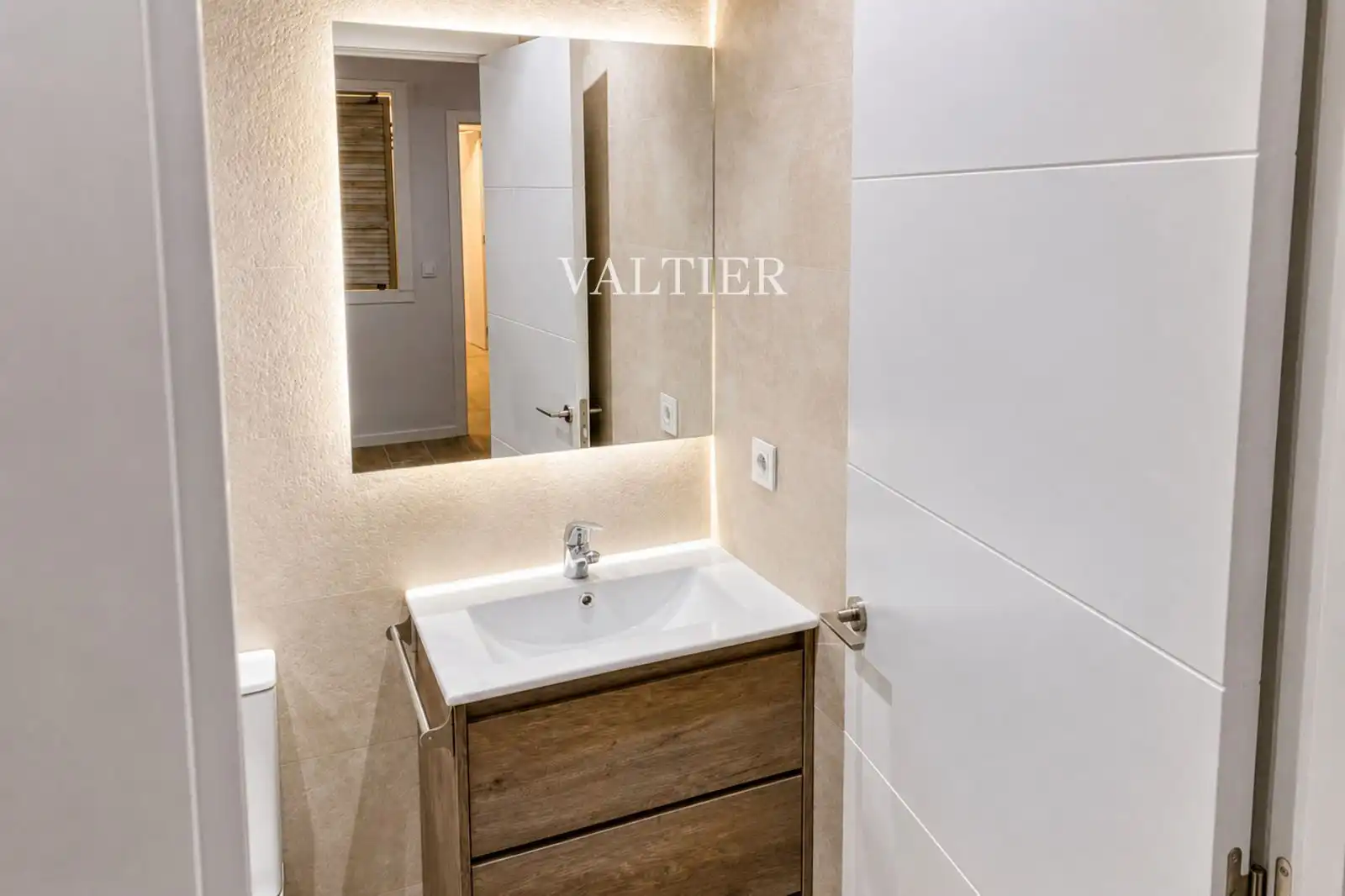 Badezimmer von Maisonette zur Miete in Madrid mit Klimaanlage und Möbliert