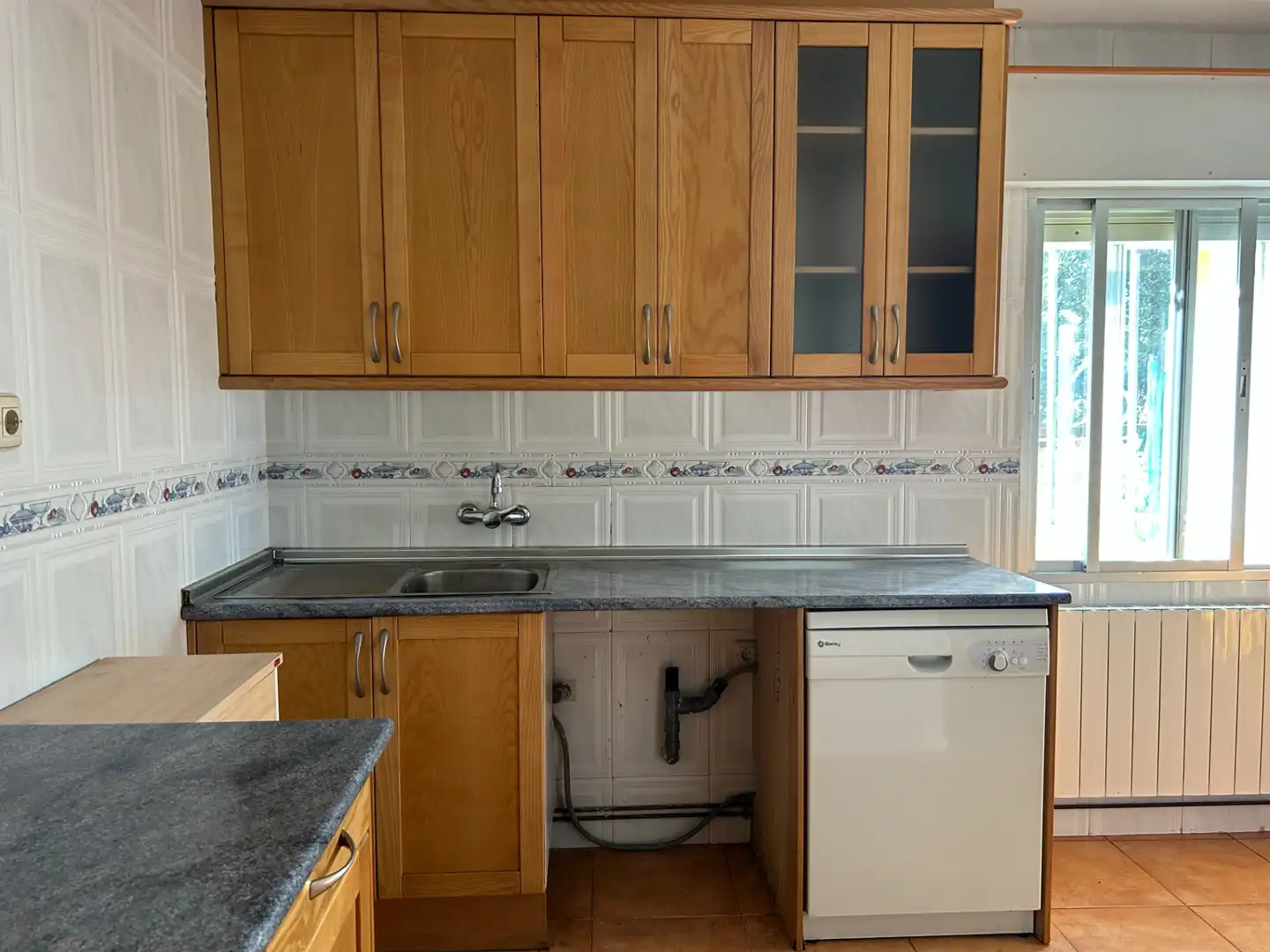 Cocina de Finca rústica en venta en Navas del Rey con Calefacción, Jardín privado y Terraza