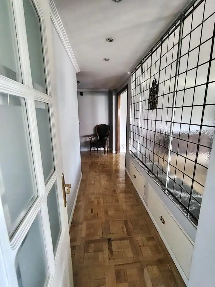 Flat for sale in Madrid  with Air Conditioner, Heating and Parquet flooring
