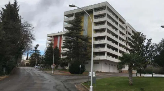 Außenansicht von Wohnung zum Verkauf in Alocén