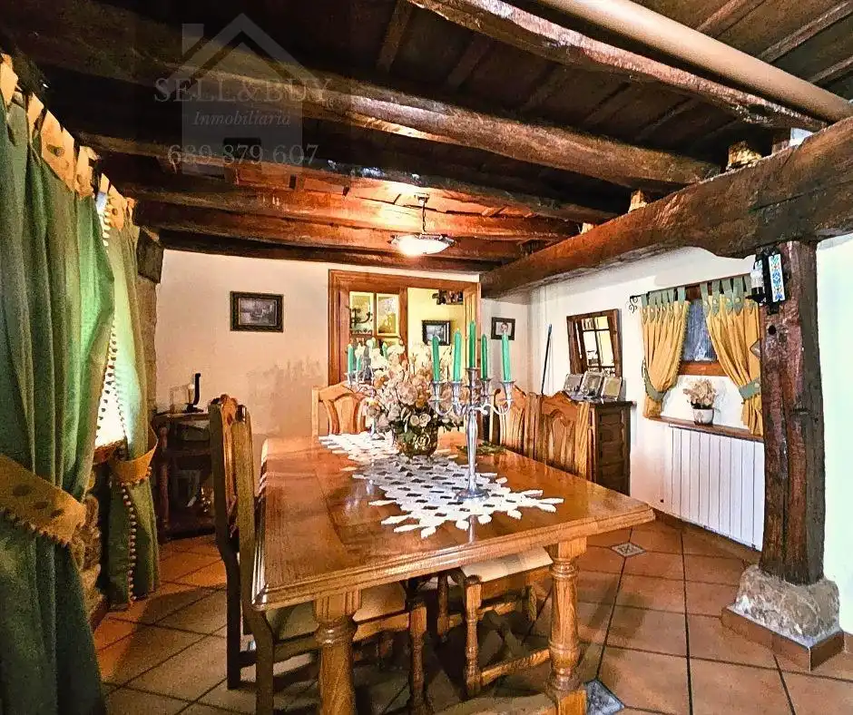 Casa rústica amb jardí en venda a Campoo de Yuso, imagen 2