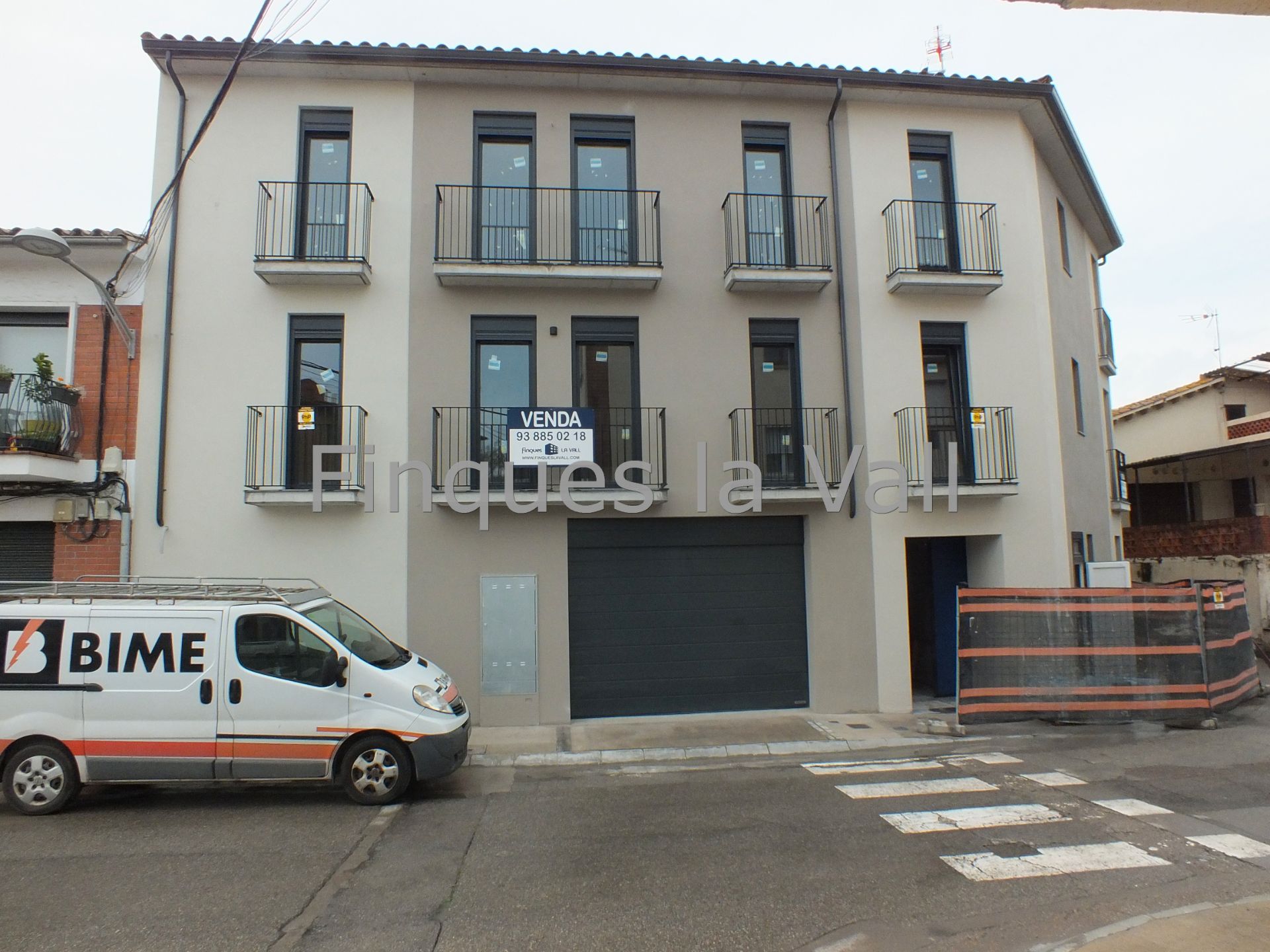 Vista exterior de Pis en venda en Santa Eugènia de Berga amb Calefacció i Forn