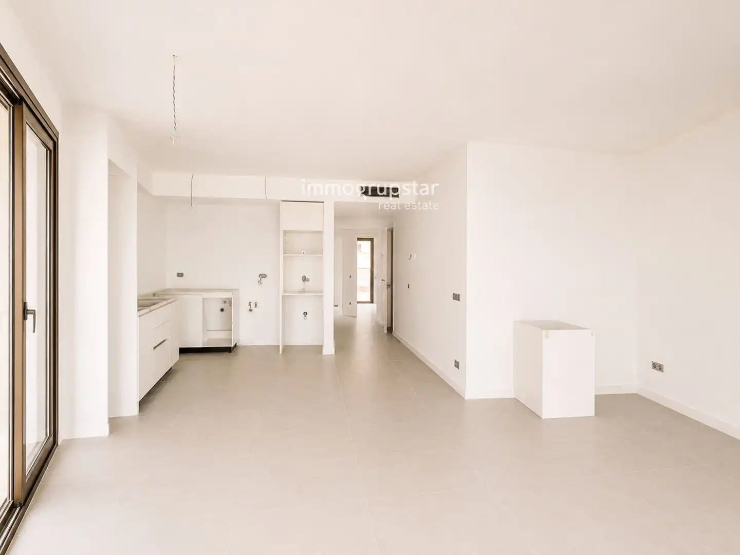 Penthouse with terrace for sale in alba, imagen 2