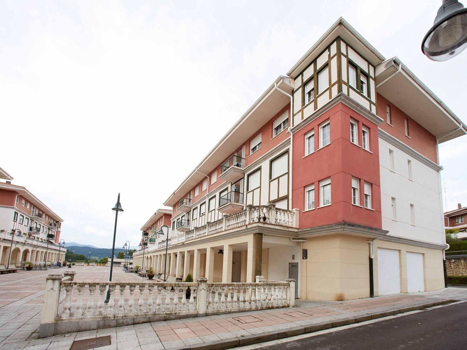 Vista exterior de Local en venta en Berriz