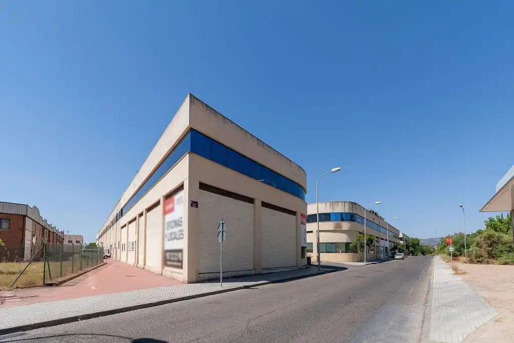 Vista exterior de Oficina en venda en Córdoba