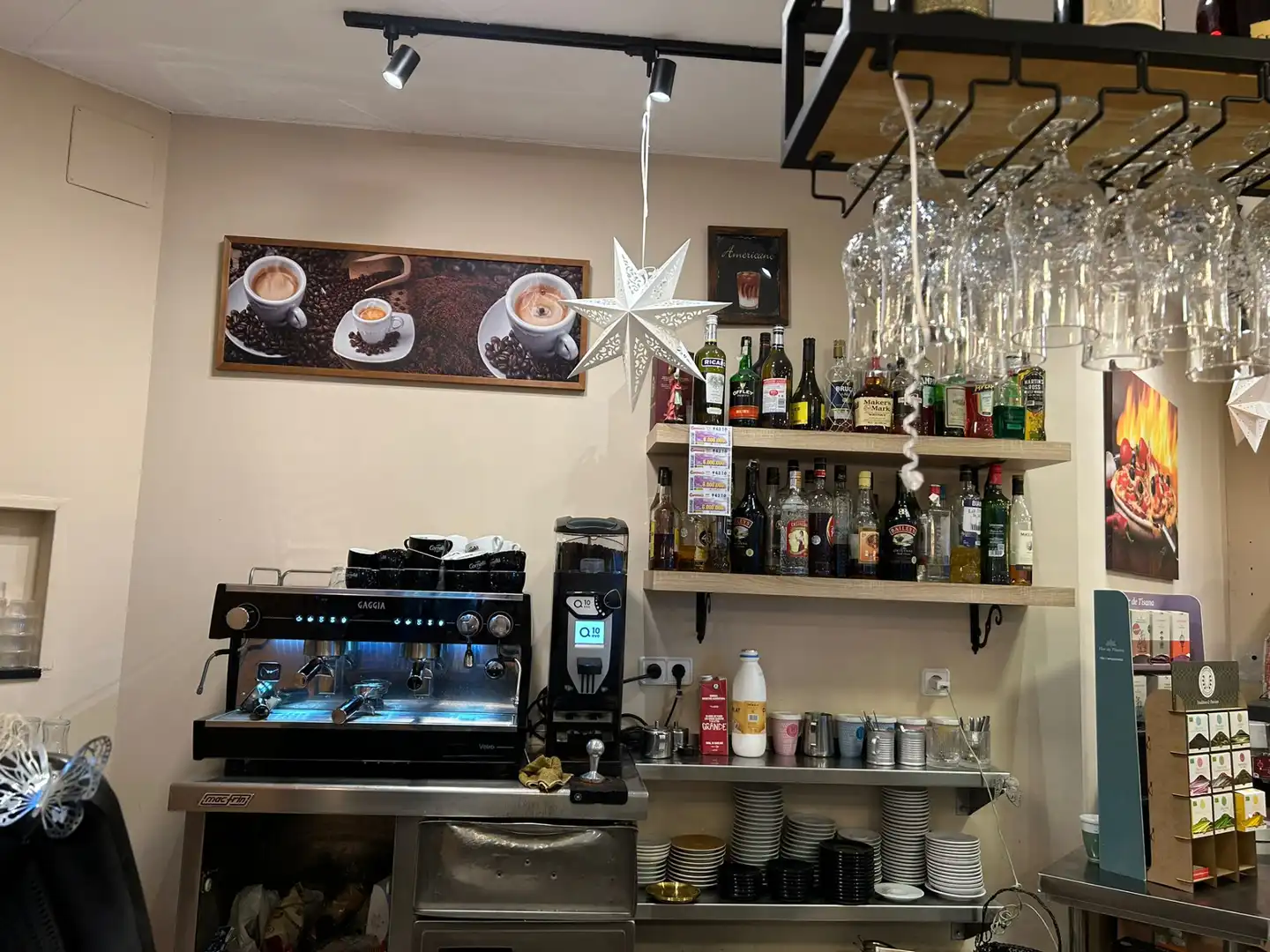Local comercial en traspàs a Els Pins, imagen 4
