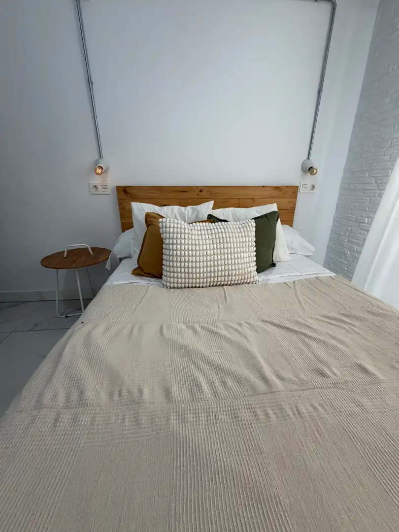 Habitación de Piso para compartir en Granada con Amueblado, Horno y Lavadora