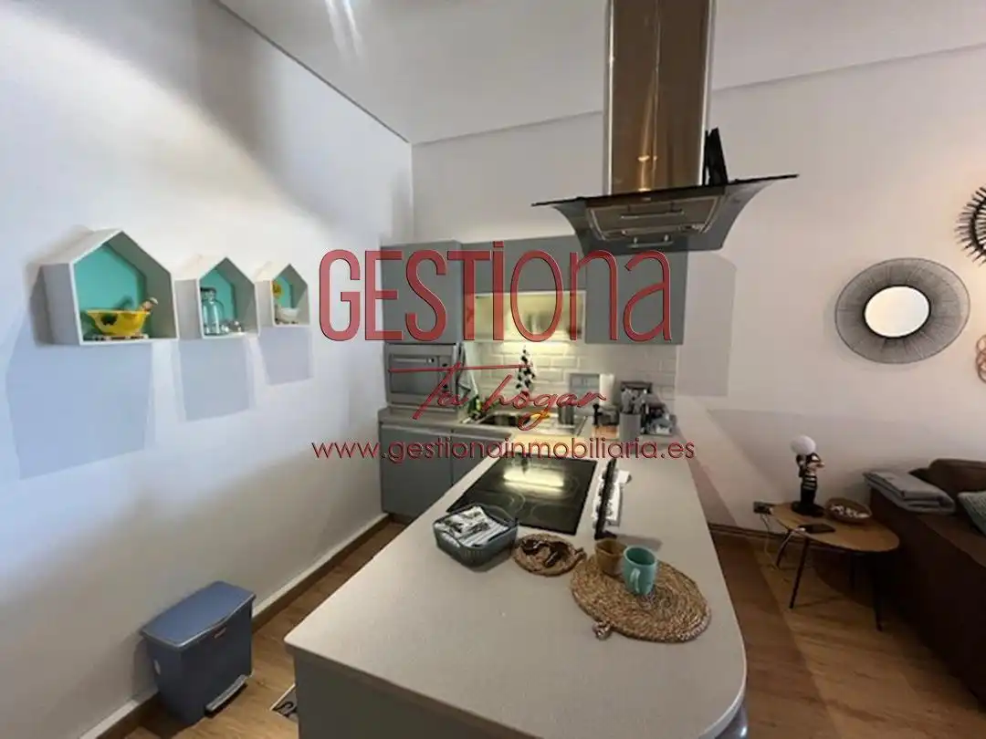 Cocina de Planta baja en venta en Noja con Calefacción, Terraza y Trastero