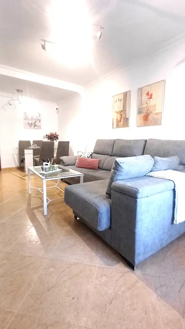 Wohnzimmer von Wohnung zum Verkauf in Huelva mit Klimaanlage