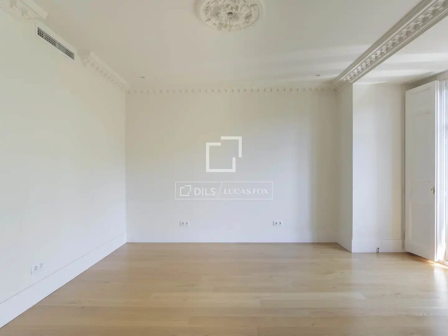 Appartamento con terrazza in affitto a Centro, imagen 49