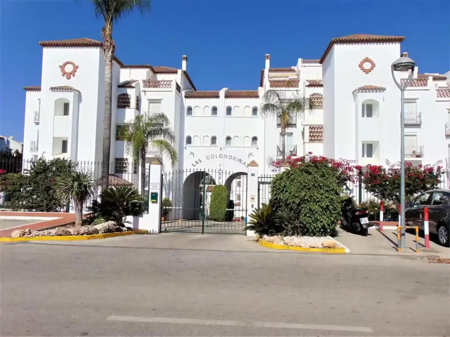 Exterior view of Flat for rent in Mijas  with Air Conditioner, Swimming Pool and Balcony