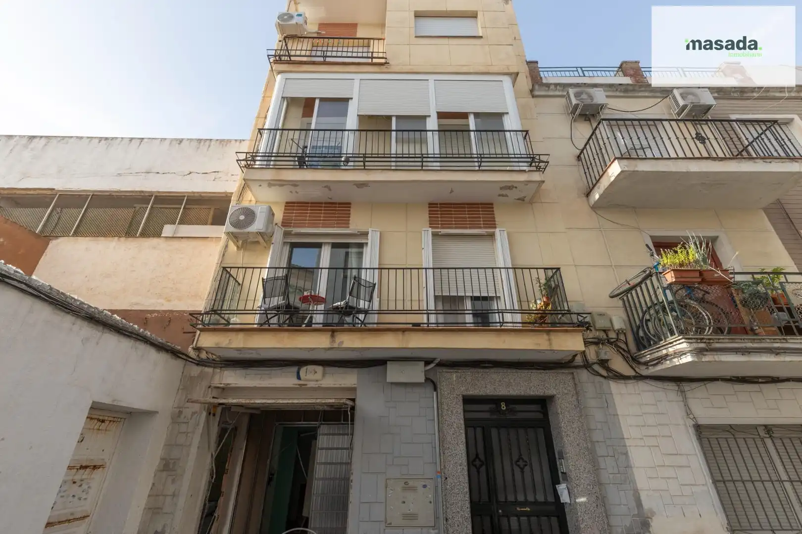 Vista exterior de Piso en venta en Granada con Terraza y Amueblado