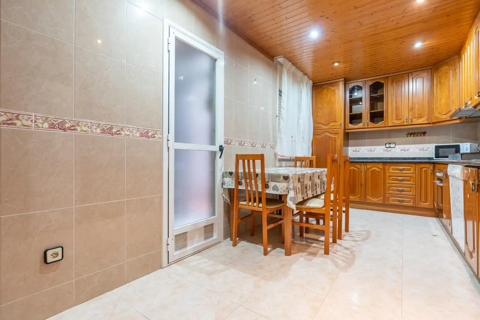 Cocina de Piso en venta en Reus con Calefacción, Terraza y Balcón