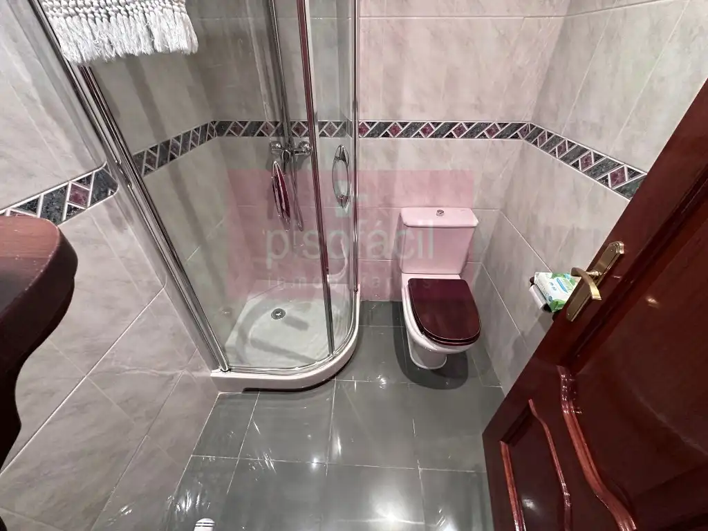 Baño de Dúplex en venta en Lugo