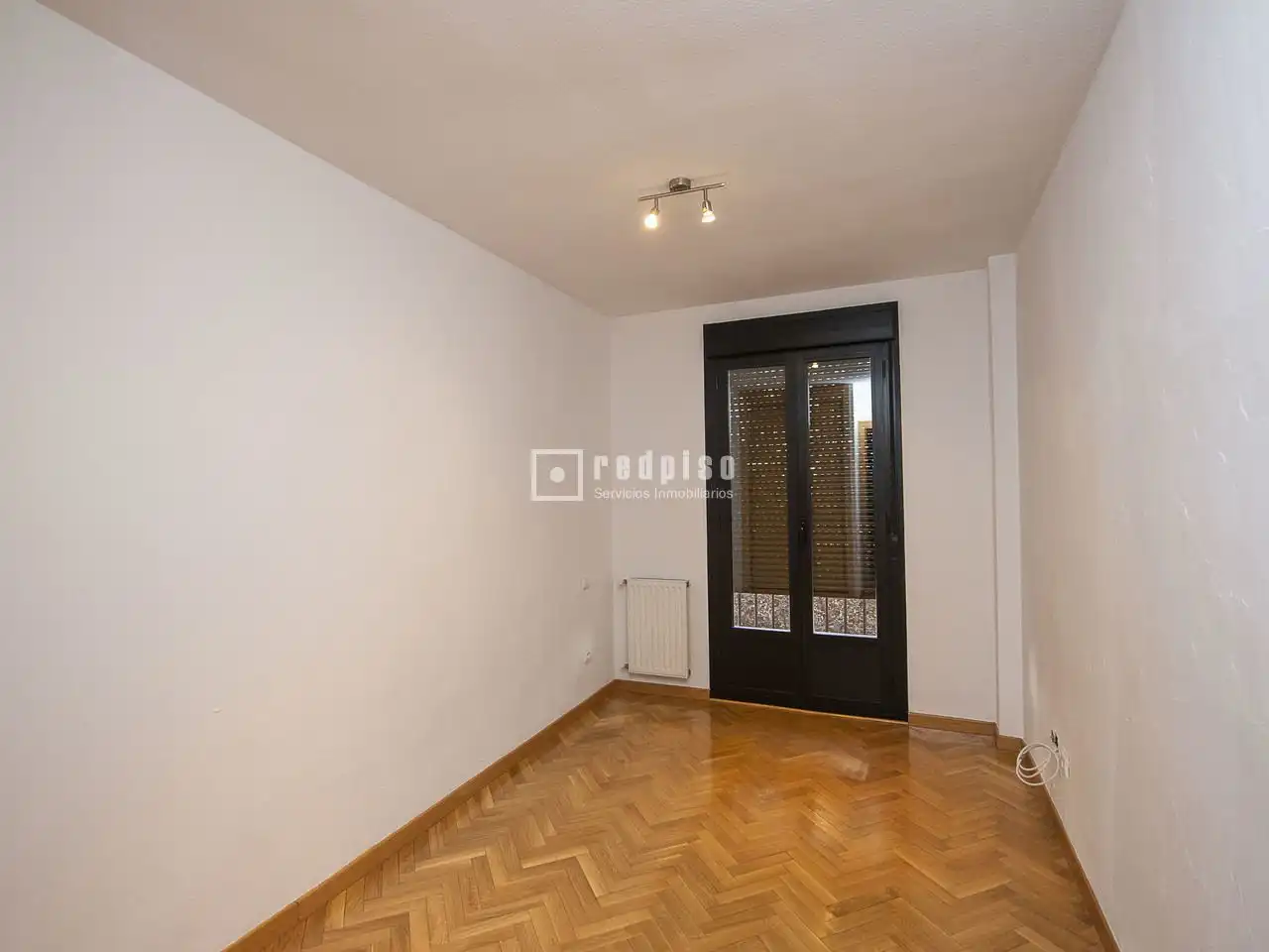 Bedroom of Flat for sale in Pinto  with Heating, Parquet flooring and Storage room