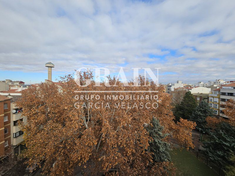 Exterior view of Apartment for sale in  Albacete Capital  with Air Conditioner and Heating