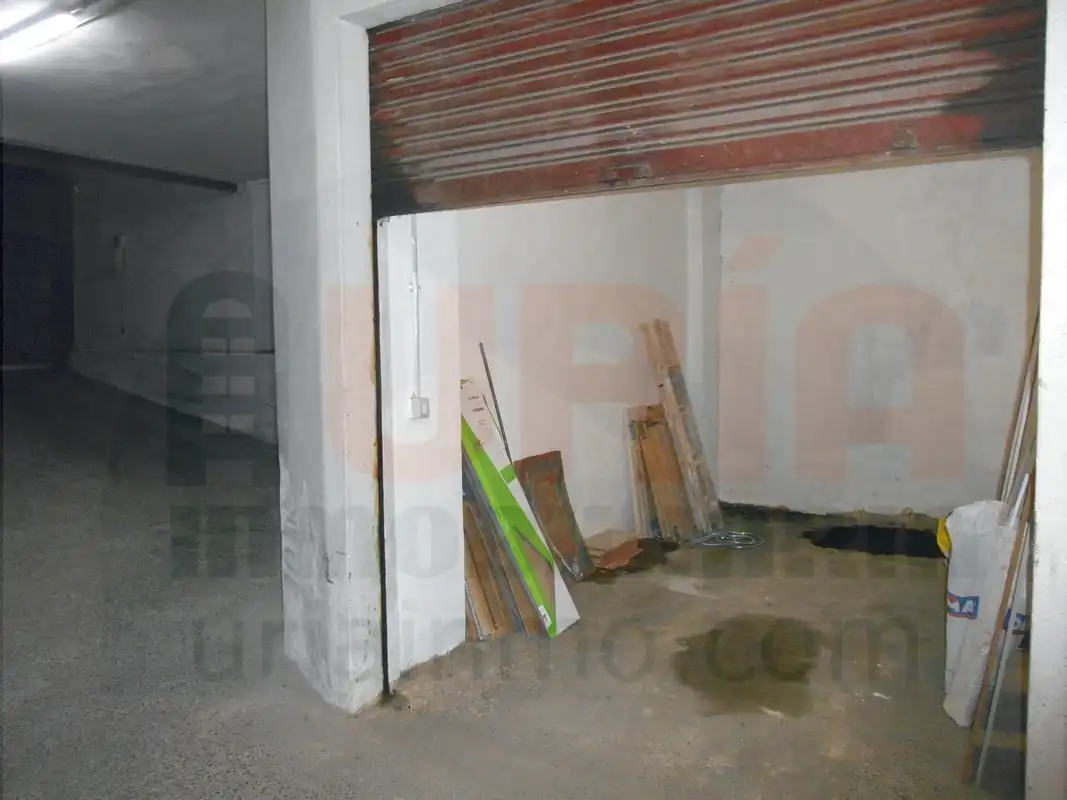 Pis en venda en Oviedo  amb Calefacció, Moblat i Forn