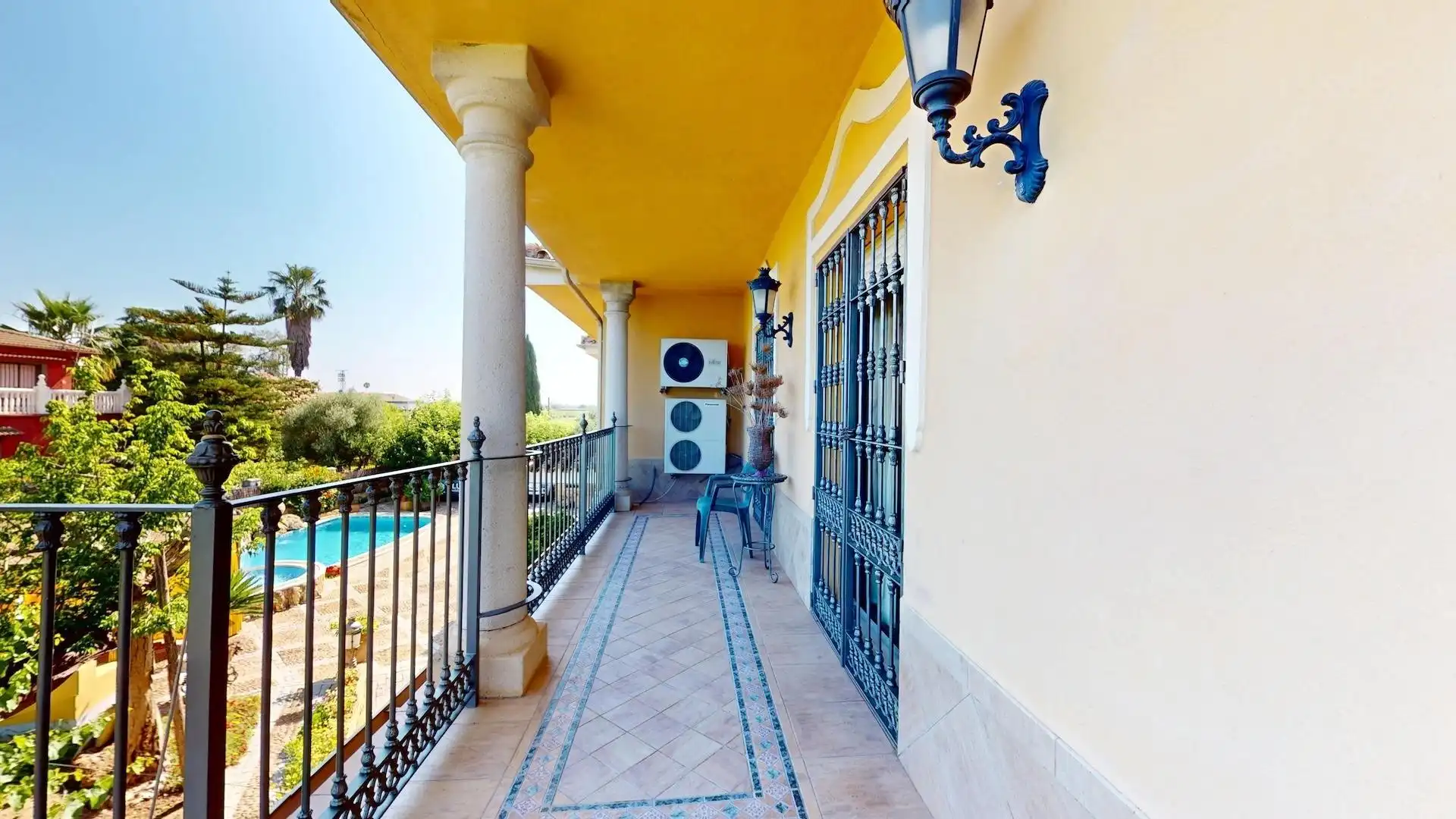 Terrassa de Casa o xalet en venda en Córdoba amb Aire condicionat, Calefacció i Jardí privat