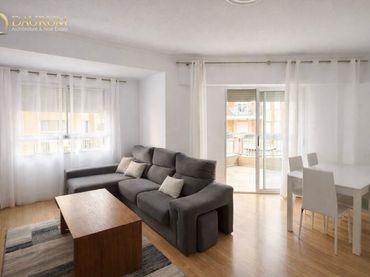 Appartamento con ascensore in vendita a CALLE CANALEJAS