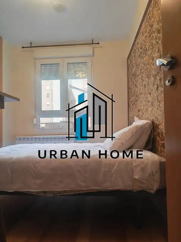Exterior view of Flat for sale in León Capital   with Heating and Terrace