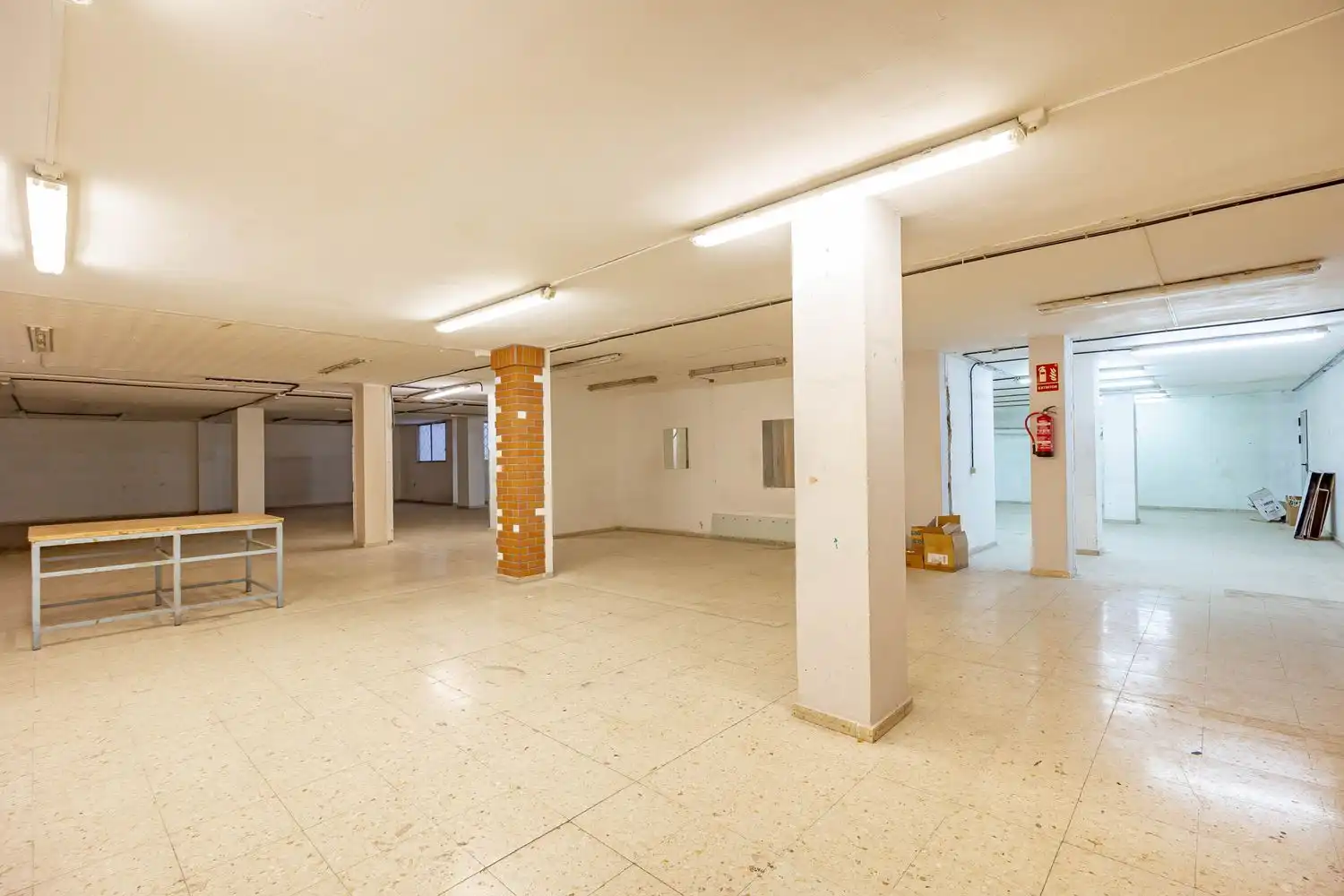 Local commercial à vendre à Calle Jesús Ferrer Jimeno 14, imagen 33