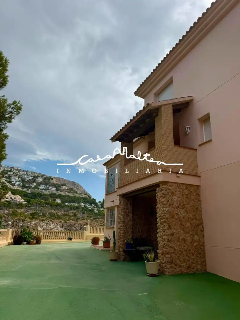 Vista exterior de Casa o chalet de alquiler en Altea con Calefacción, Jardín privado y Terraza
