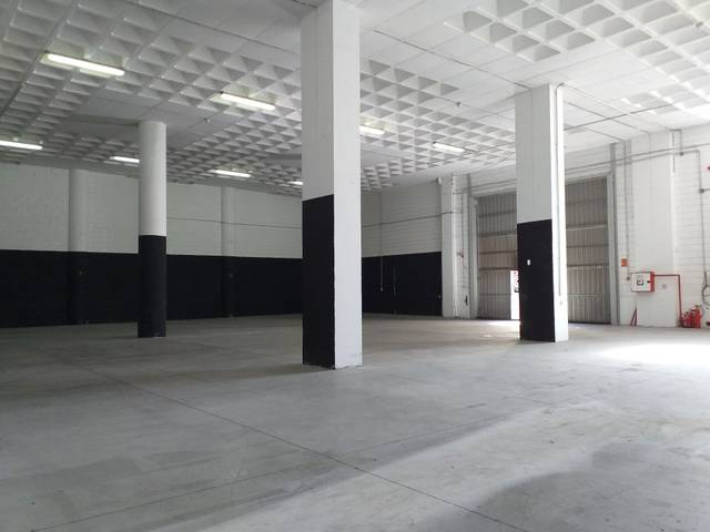 Nave industrial en Alquiler en Buenos Aires - Chamberí - Las Moraditas