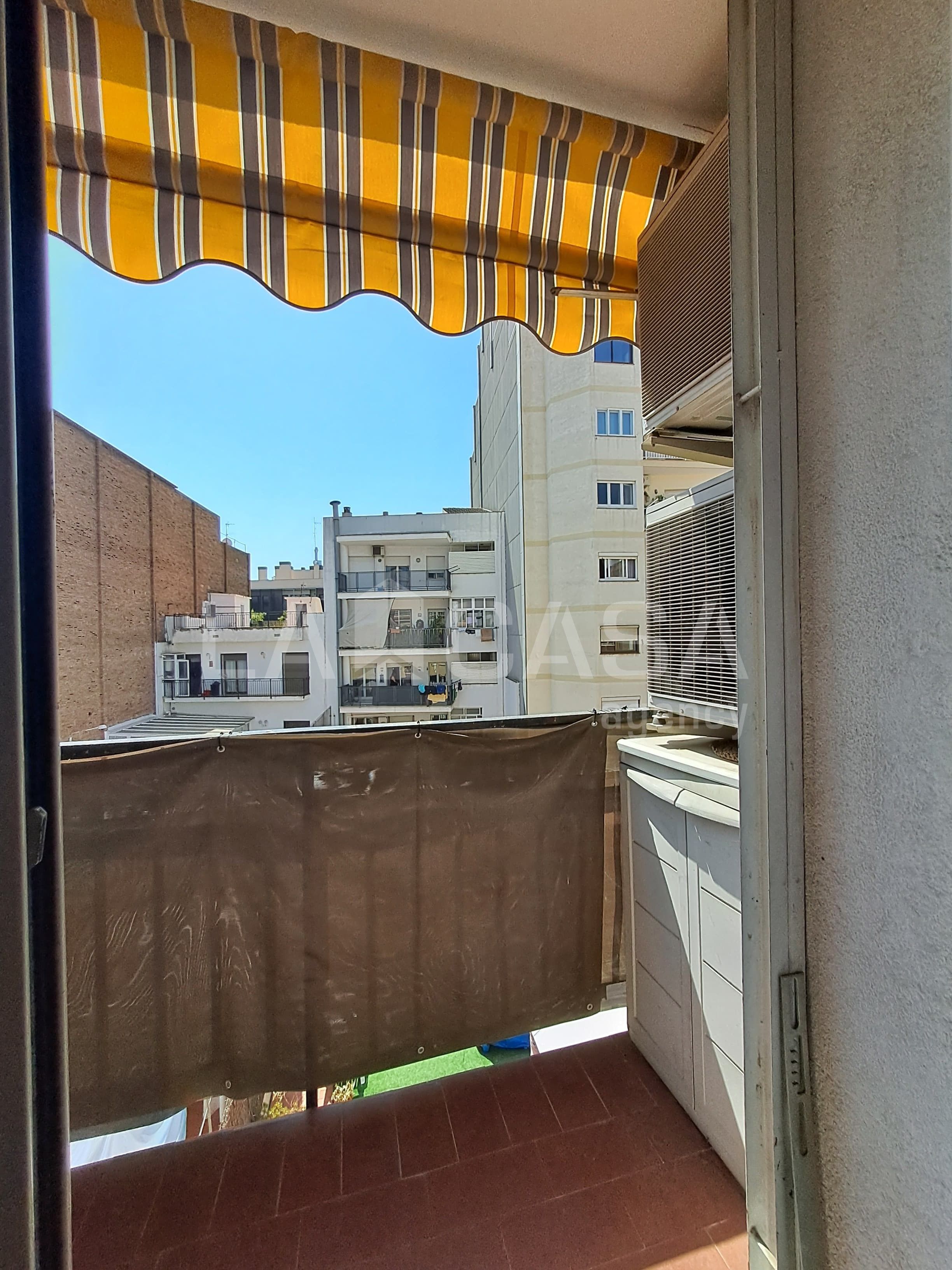 Flat for sale in Carrer del Llenguadoc, Sant Andreu de Palomar, Sant Andreu,  Barcelona Capital