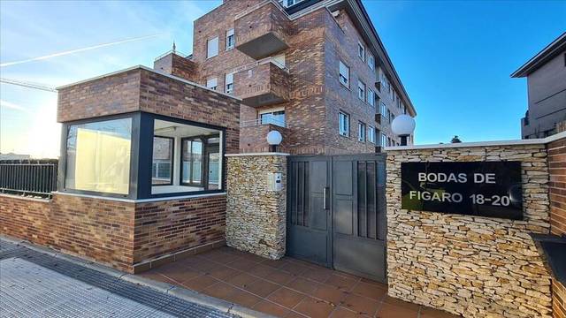 Garaje en Venta en LAS BODAS DE FIGARO en Los Satélites - Roza Martín