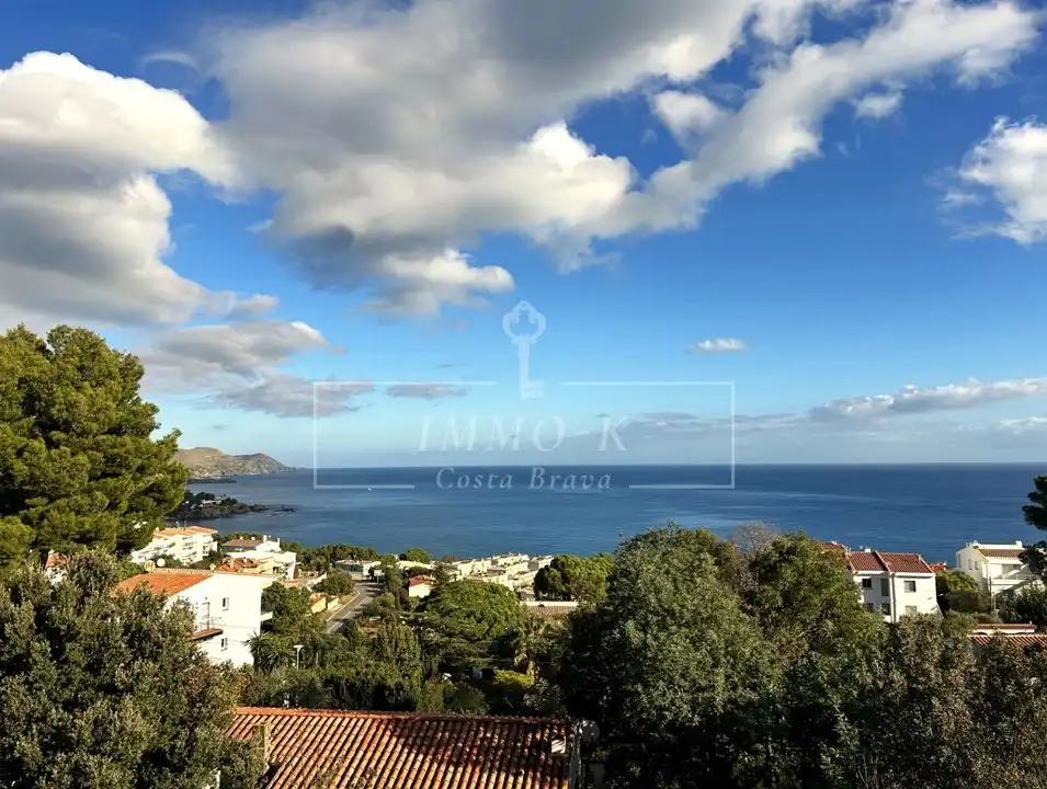 Vista exterior de Apartament en venda en Llançà amb Terrassa