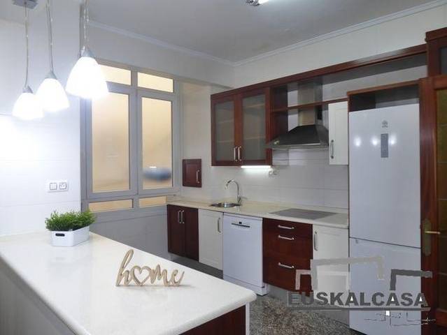 Piso en Venta en Basurtu