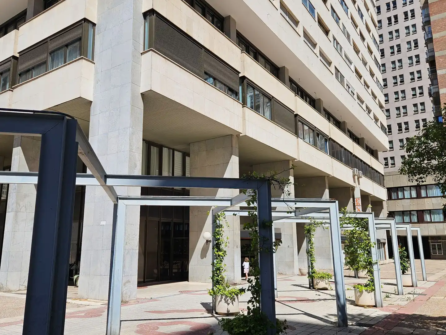 Vista exterior de Apartament de lloguer en Madrid amb Aire condicionat, Calefacció i Terrassa