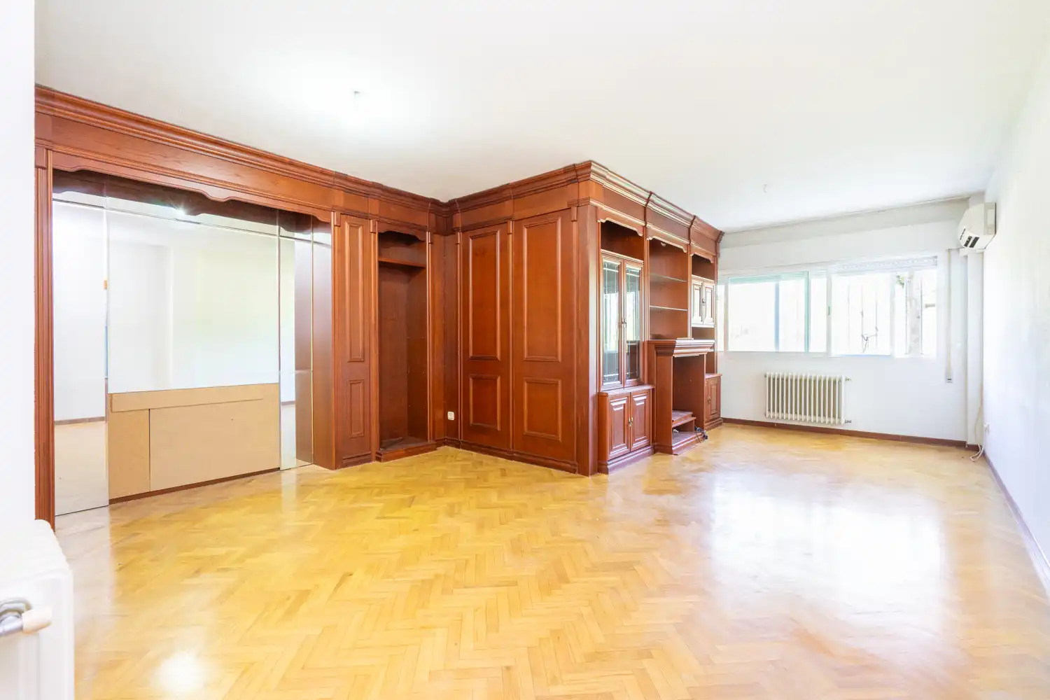 Sala de estar de Piso en venta en San Sebastián de los Reyes con Calefacción