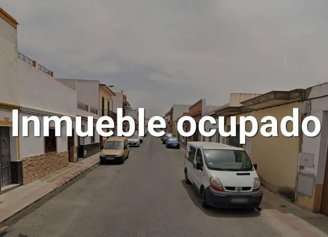 Piso en Venta en CALLE VERDIALES en Centro - Doña Mercedes
