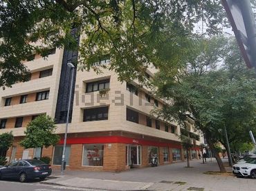 Individual amb ascensor en venda a Calle Rector Candil 3B