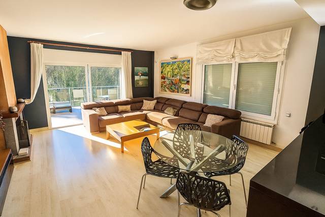 Casa-chalet en Venta en Carrer Salvador Dalí en Dosrius poble