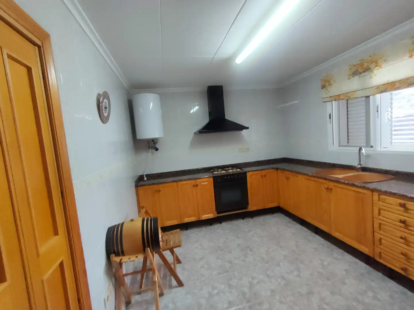 Cocina de Casa o chalet en venta en Chiva con Jardín privado, Terraza y Trastero