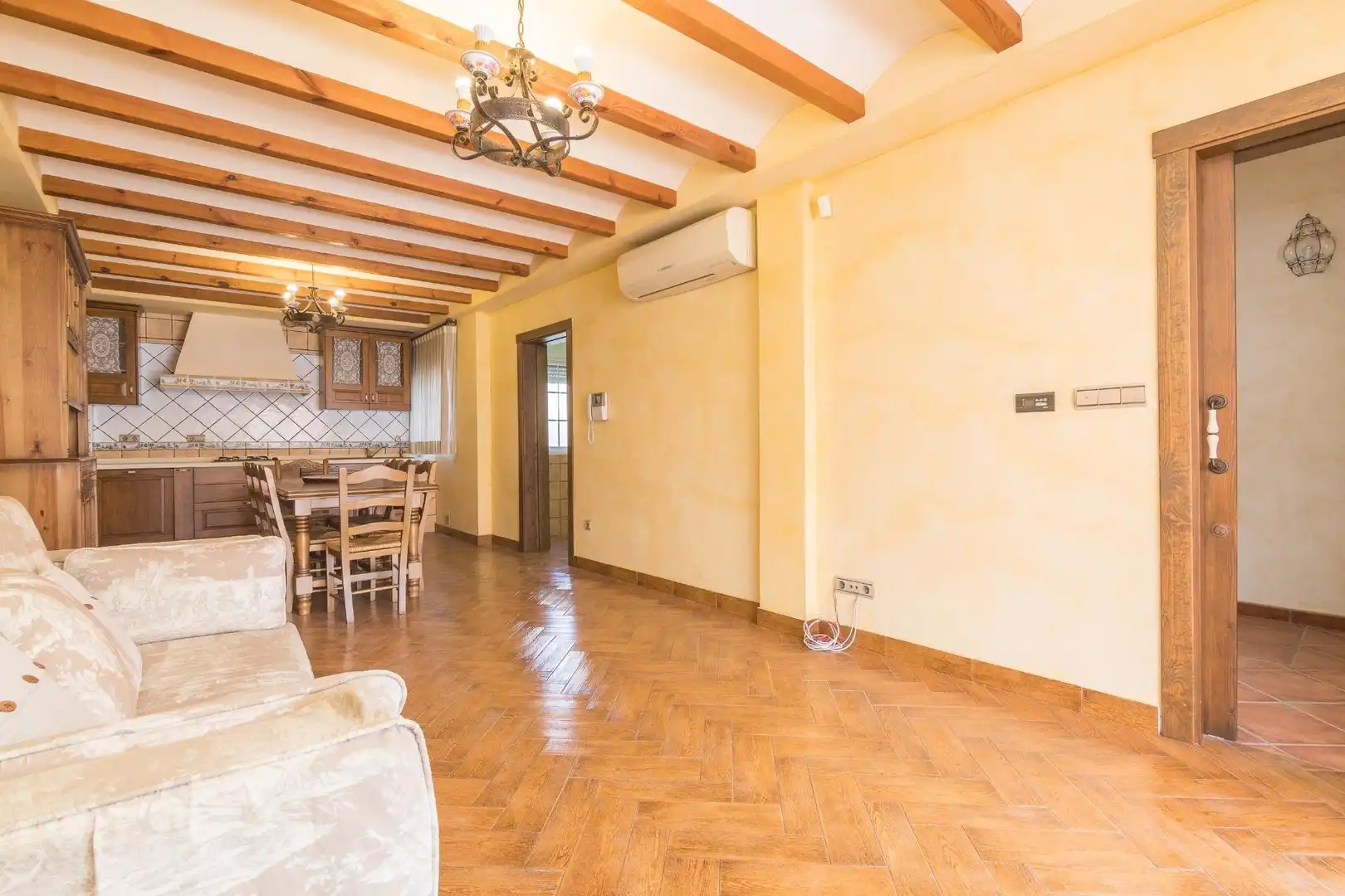 Maisonette zum Verkauf in CALDERON DE LA BARCA, 52, Pont Nou - Corazón de Jesús