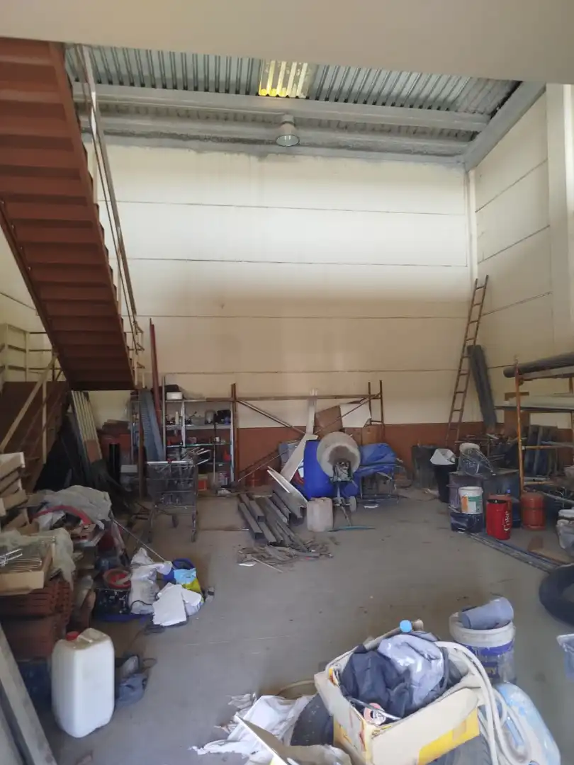 Industrial building for sale in Zona Industrial Borreguno-Camporrosso