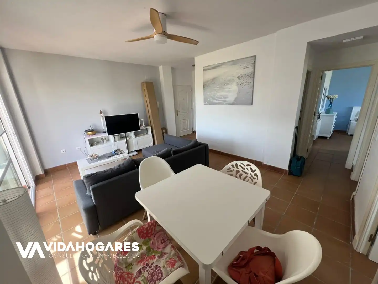 Sala de estar de Piso de alquiler en Rota con Piscina y Amueblado