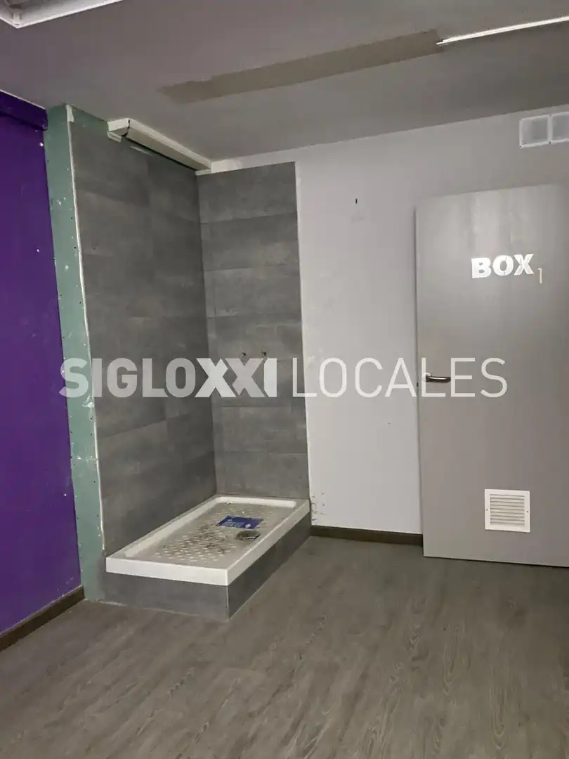 Badezimmer von Geschaftsraum zum Verkauf in Barcelona