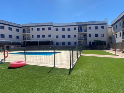 Piscina de Pis en venda en Talavera de la Reina amb Piscina comunitària