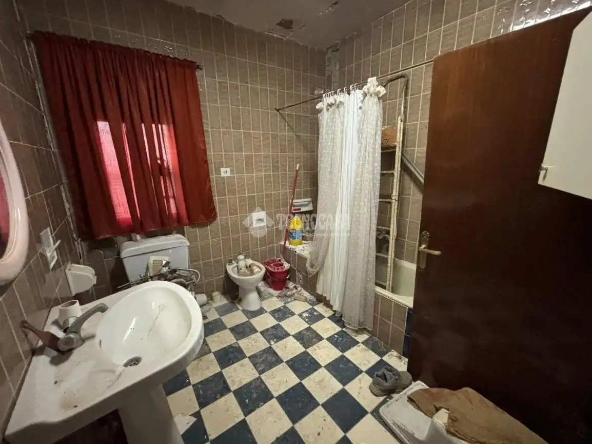 Badezimmer von Country house zum Verkauf in Jaén