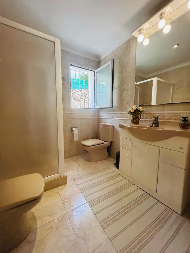 Bathroom of Houses for sale in Jávea / Xàbia  with Air Conditioner, Heating and Private garden