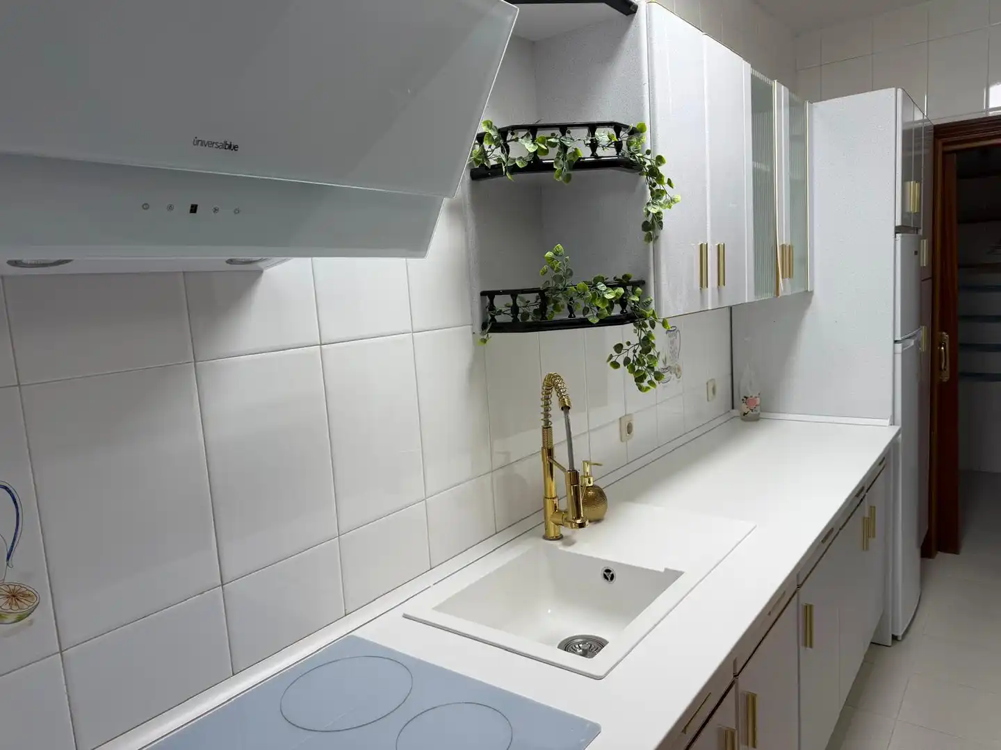 Cocina de Casa o chalet en venta en Navamorcuende con Calefacción, Terraza y Amueblado