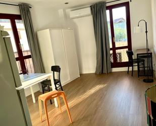 Dormitori de Loft de lloguer en Manresa amb Aire condicionat i Calefacció