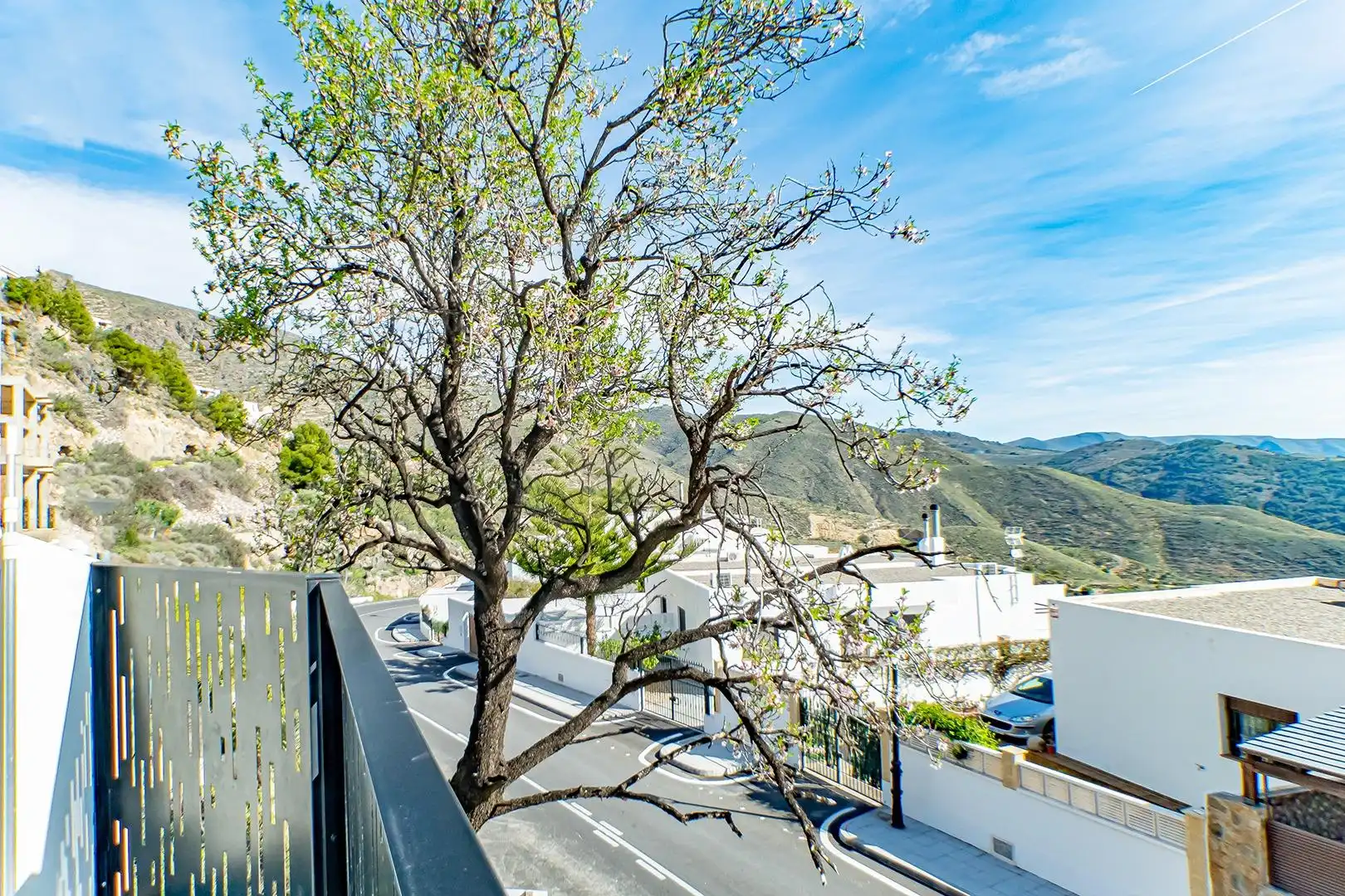 Vista exterior de Casa o xalet en venda en Felix amb Jardí privat, Piscina i Balcó