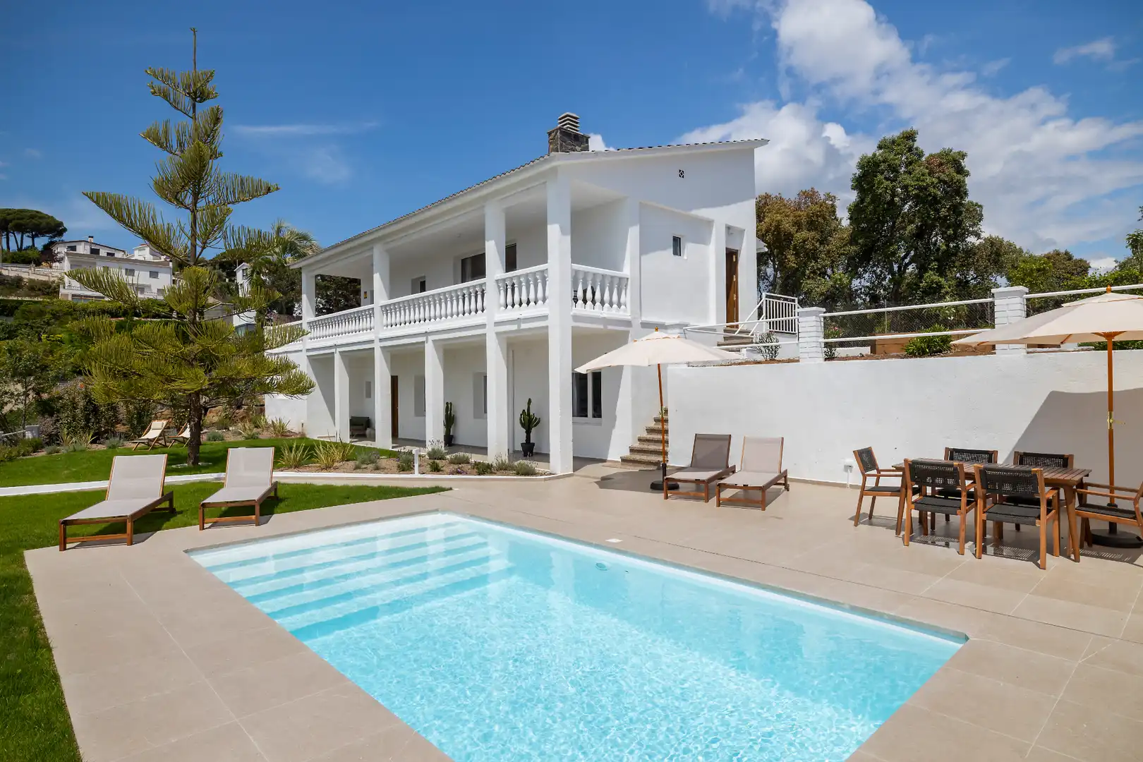 Piscina de Casa o chalet en venta en Sant Cebrià de Vallalta con Aire acondicionado, Calefacción y Jardín privado